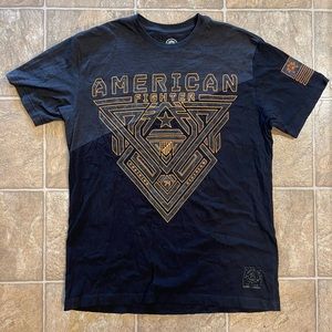 American Fighter Two Toned T Shirt Men’s Large